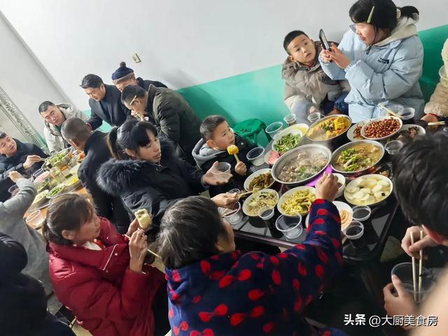 记：1不结、3要拜、4不说、5要吃凯发国际明日正月十二是“凶日”牢(图11)